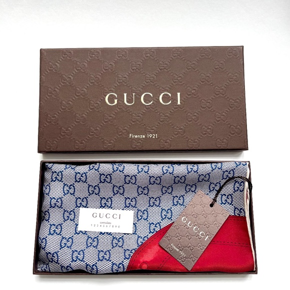Gucci Scarf Logo Blue Red Travel Luggage Silk Wrap with Gucci Gift Box - Picture 1 of 14